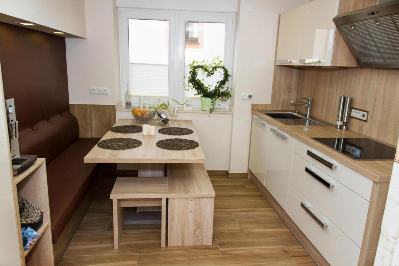 Ferienhaus Saar-Traum Сарбург Екстериор снимка